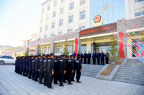 1539153744116831.jpg 7-迪慶州香格里拉市平安城市視頻監控與智能交通系統建設項目.jpg